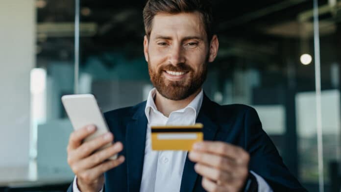 Carte bancaire pro : quels sont les usages ?